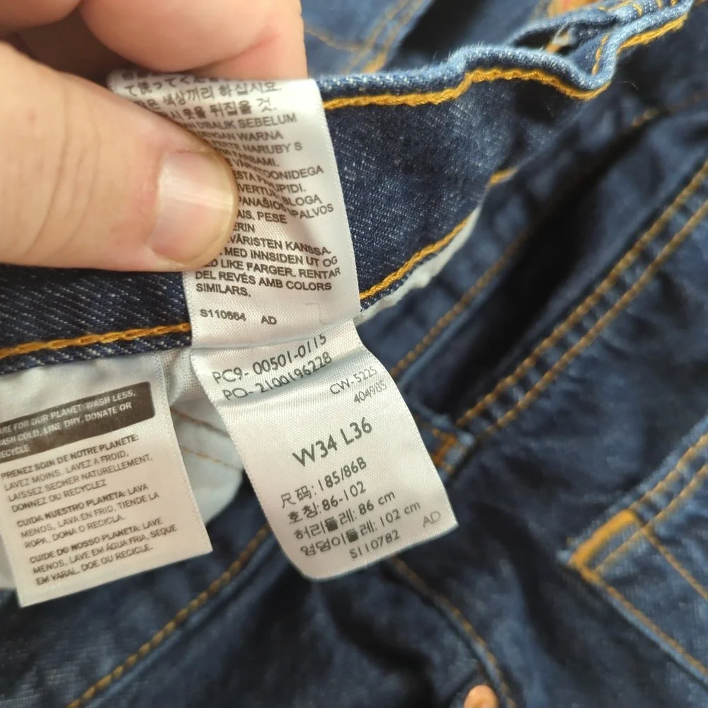 Levis 501 Jeans Mens 34x36 Blue Button Fly Casual Classic American Western